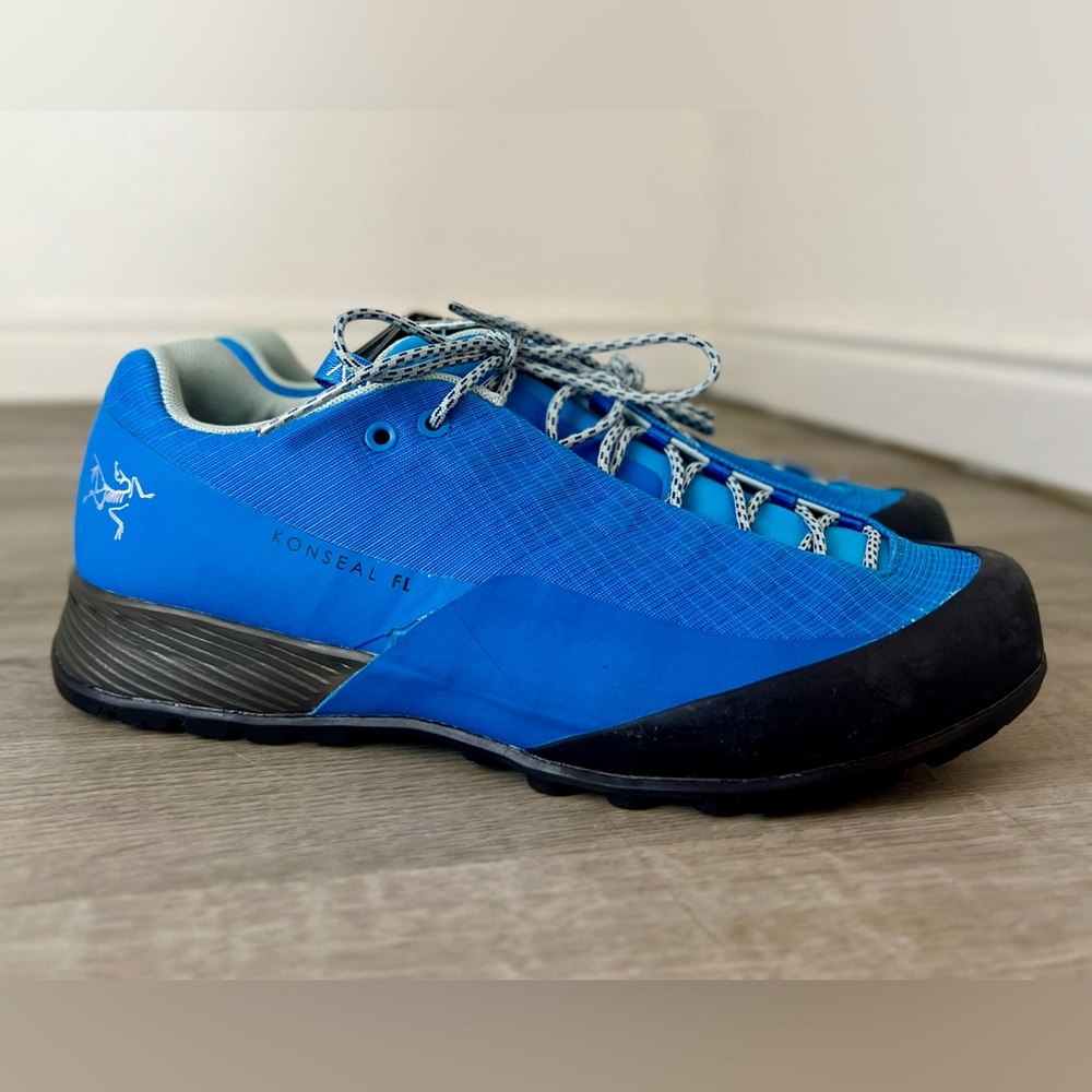 Arc'teryx Konseal FL Gore-Tex Blue Approach Shoes, Women’s, UK 5.5/US 7 - NWT